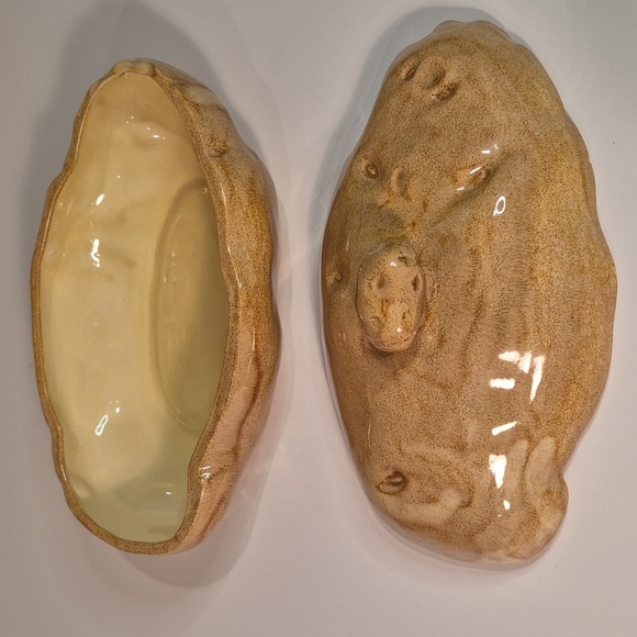 RUSTIC Handpainted Ceramic Baked Potato Serving Set With Salt and Pepper Shakers - Picture 10 of 16